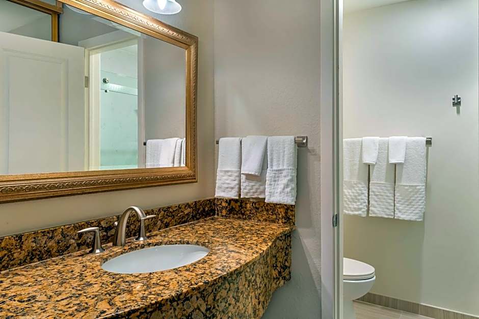 Best Western Plus Monterey Inn