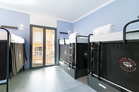 Bed in 6-Bed Dormitory Room