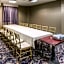 DoubleTree by Hilton Hotel Utica