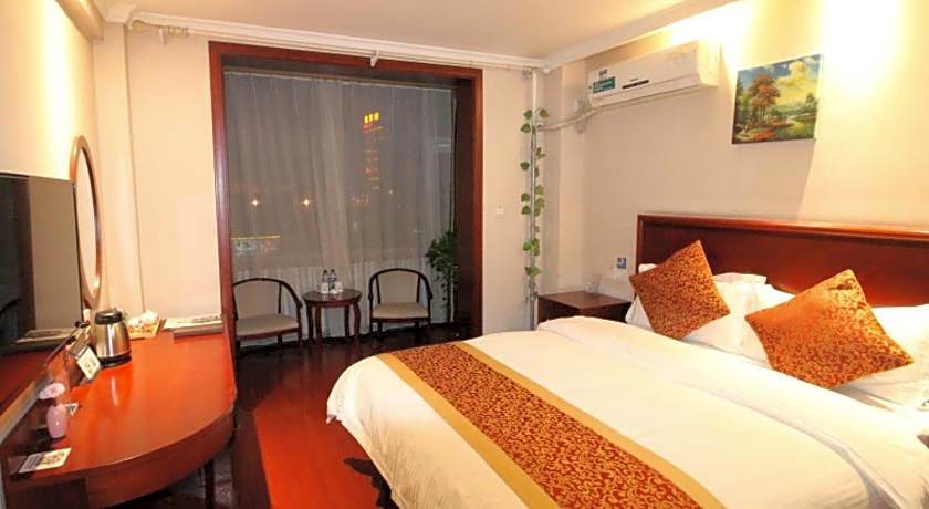GreenTree Inn ChangZhi Bus Passenger Station XiHuan Road Business Hotel