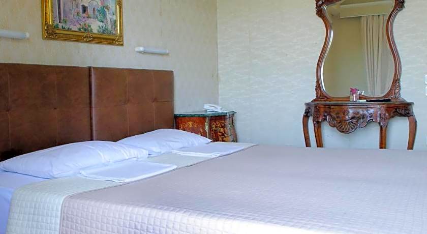 Hotel Anesi