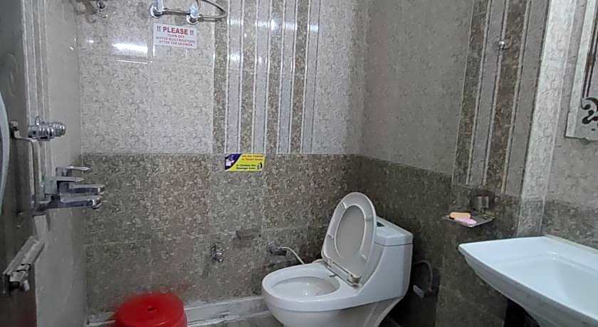 Hotel Golden Crown