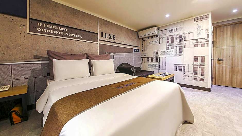 Hotel Luxe