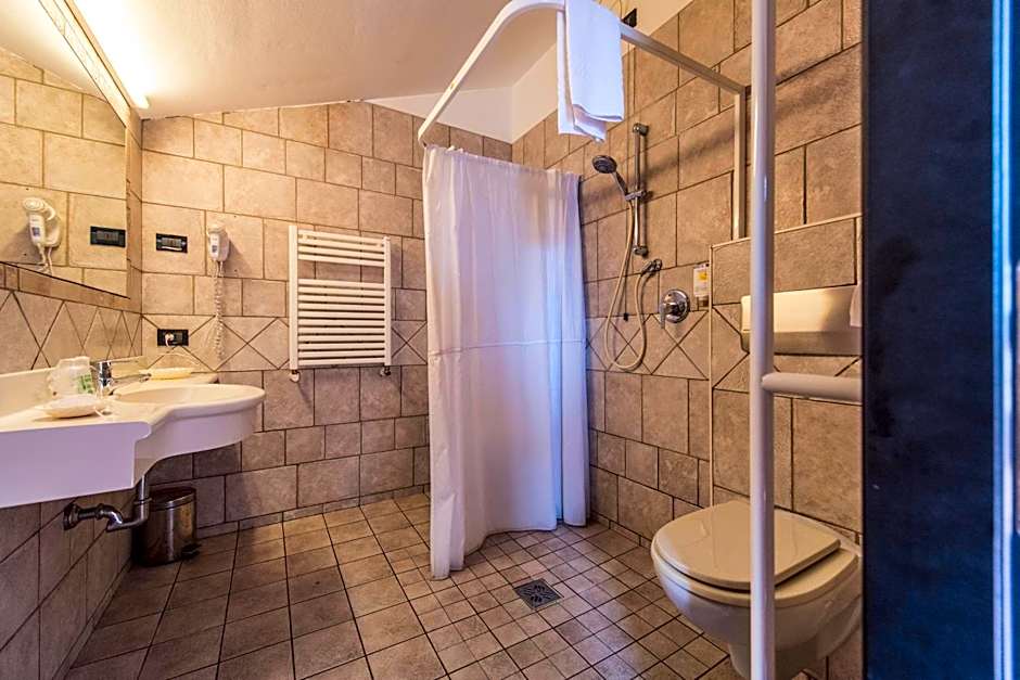 Yachting Hotel Mistral