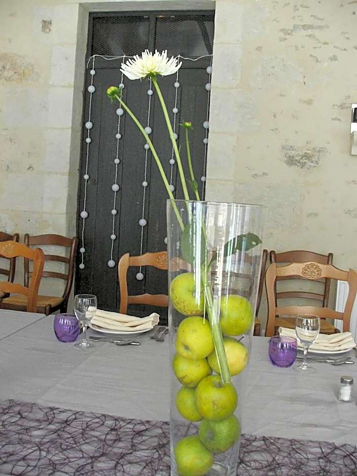 Logis- Hôtel & Restaurant Le Montligeon