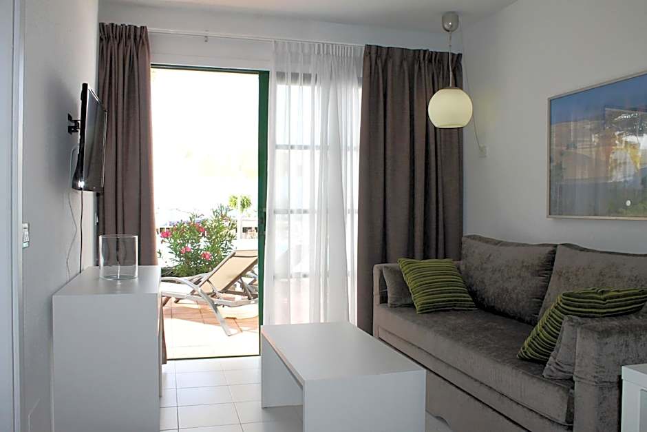 Photo 1 of 2 of Deluxe 1 Bedroom Apartment