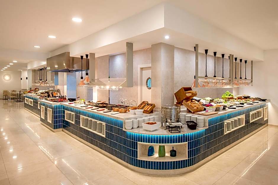 Hotel Las Arenas, Affiliated by Melia