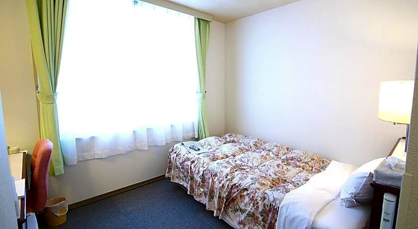 Royal Inn Shin-Yamaguchi Ekimae