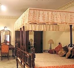 Amar Mahal Orchha