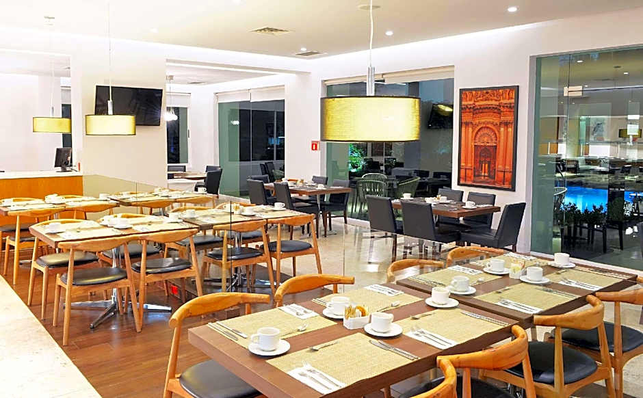 Radisson Poliforum Plaza Hotel Leon