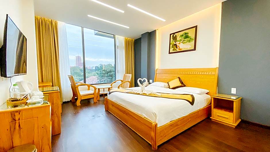 Duc Vuong 2 Hotel