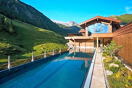 Hotel Alpenhof