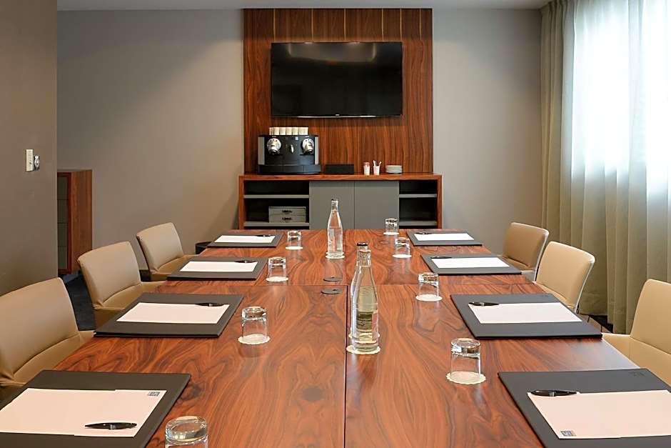 AC Hotel by Marriott Marseille Prado Velodrome