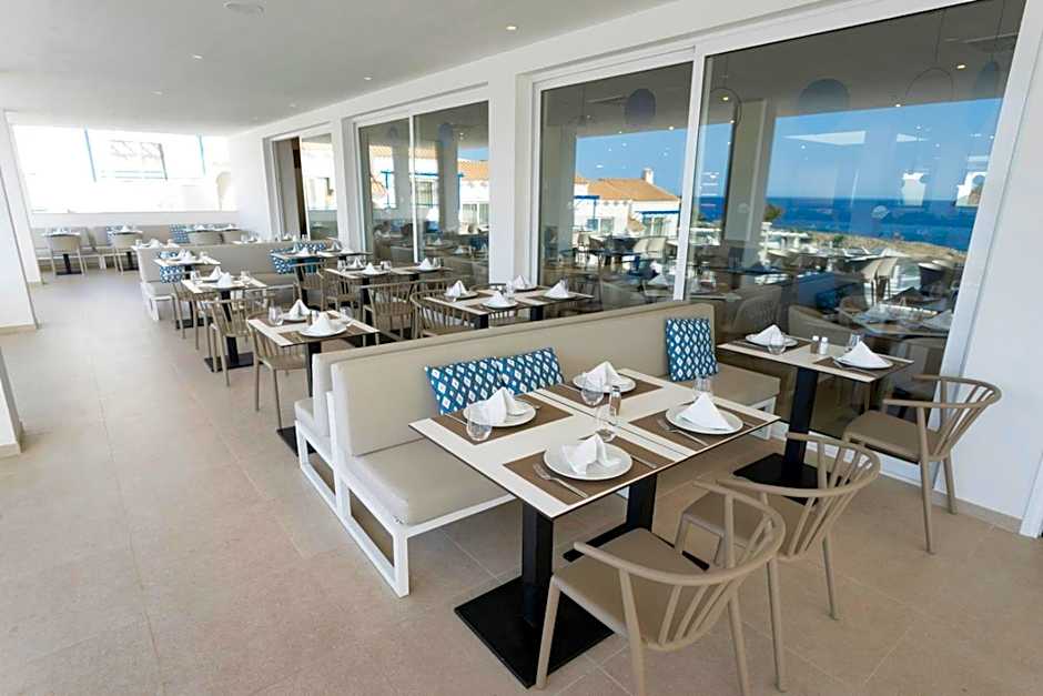 Parque Nereida Suites Hotel