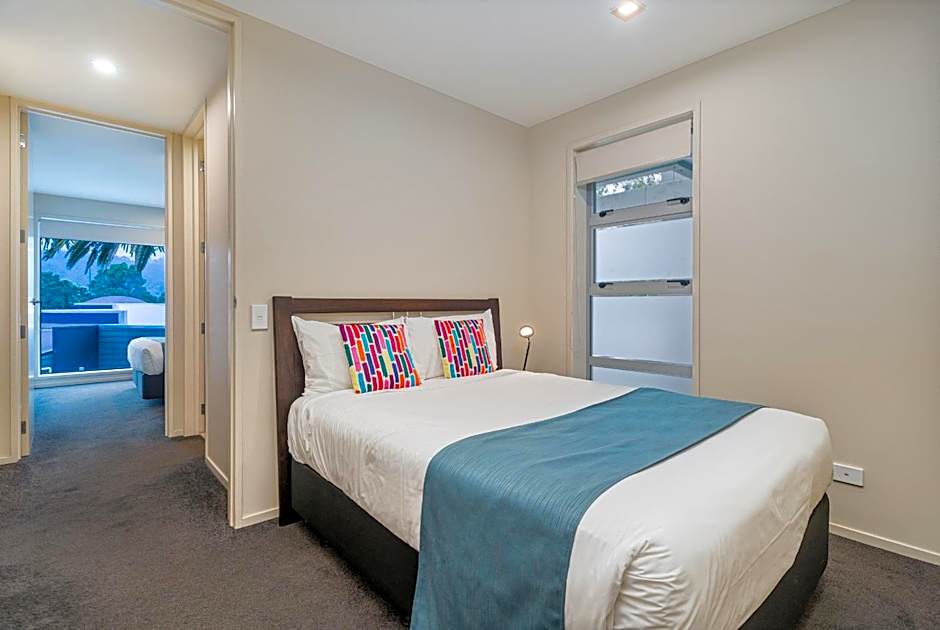 Esplanade Apartments