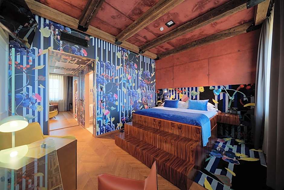 Winery & Design hotel ROXANICH