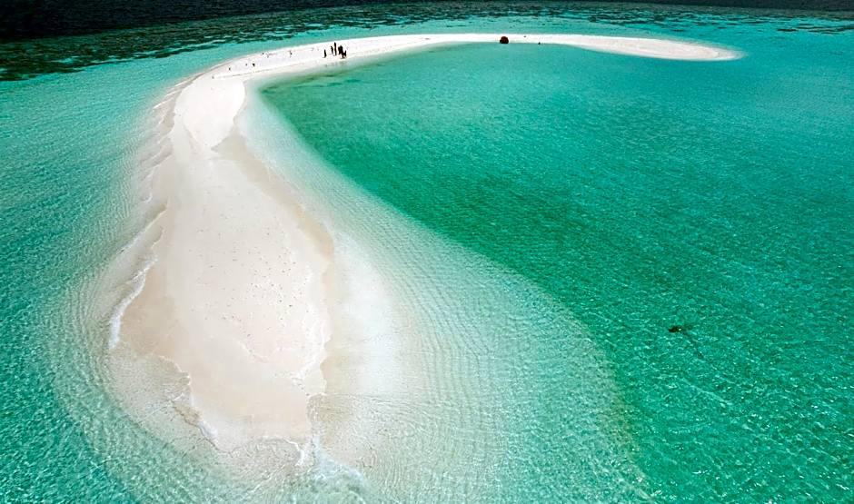 La Cabana, Maamigili