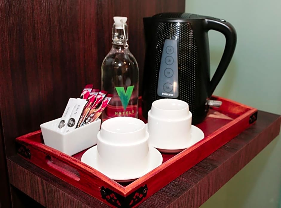 The White Harp Beach Hotel