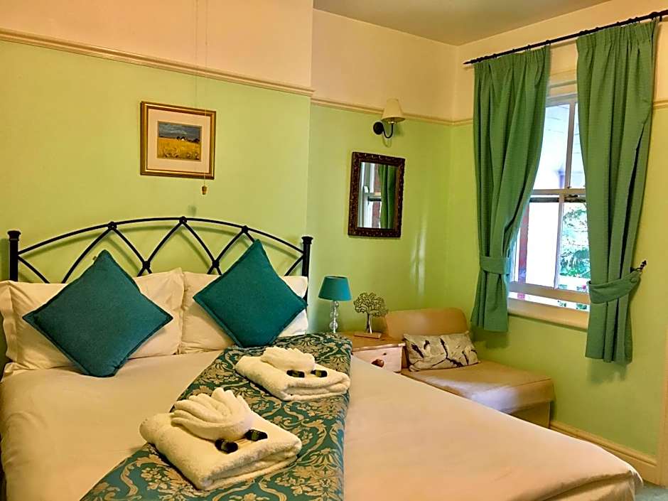 Pickwicks Guest House