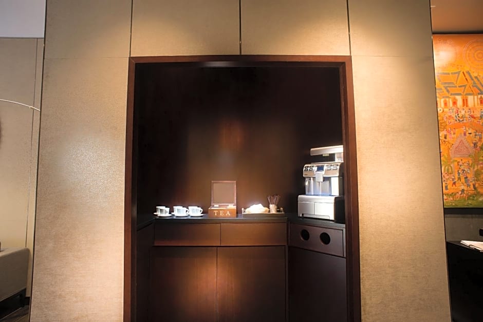 Soravit on Granville