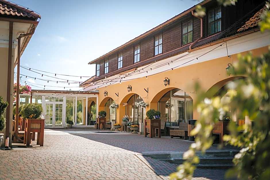 Ruunawere Hotel