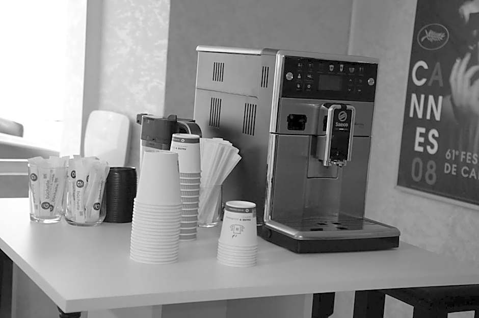 Hotel Des Congres Et Festivals