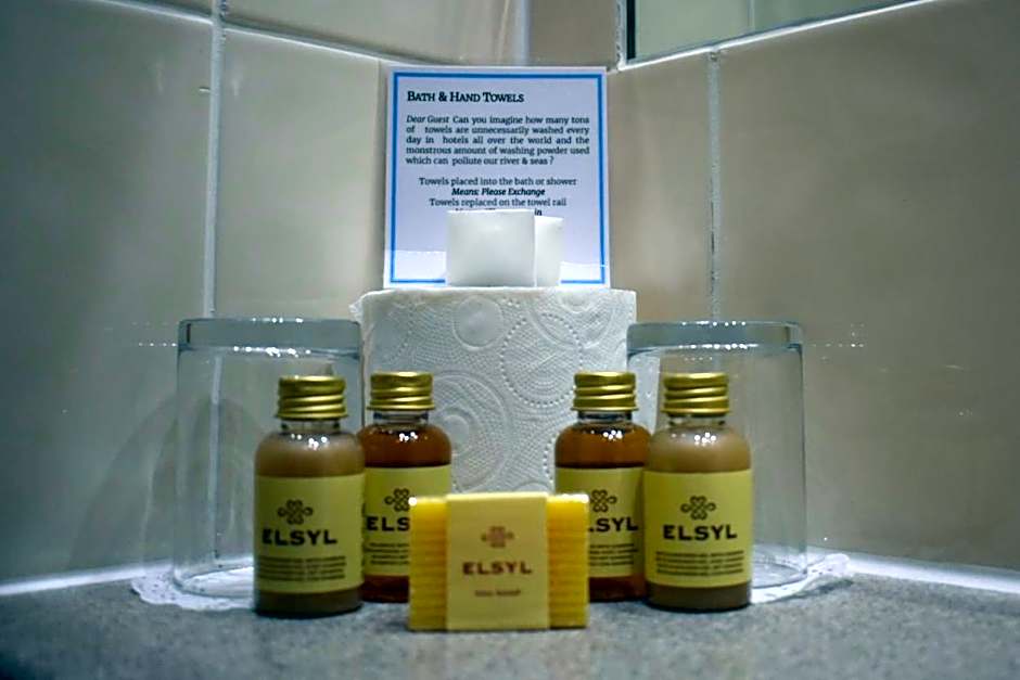 The Little Haven Hotel On The Beach