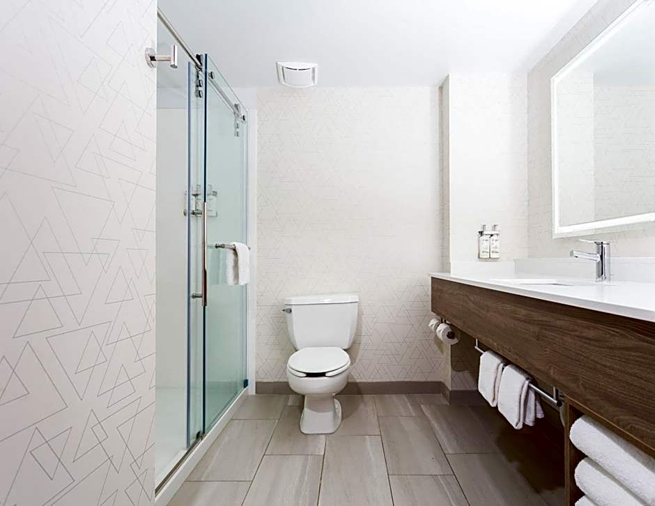 Holiday Inn Express & Suites Williamsburg By IHG