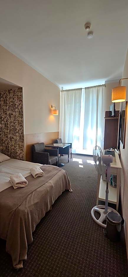 Residence B&B La Fontaine Aparthotel