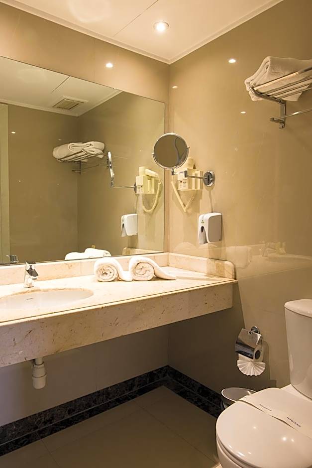 Plaza Hotel Alexandria