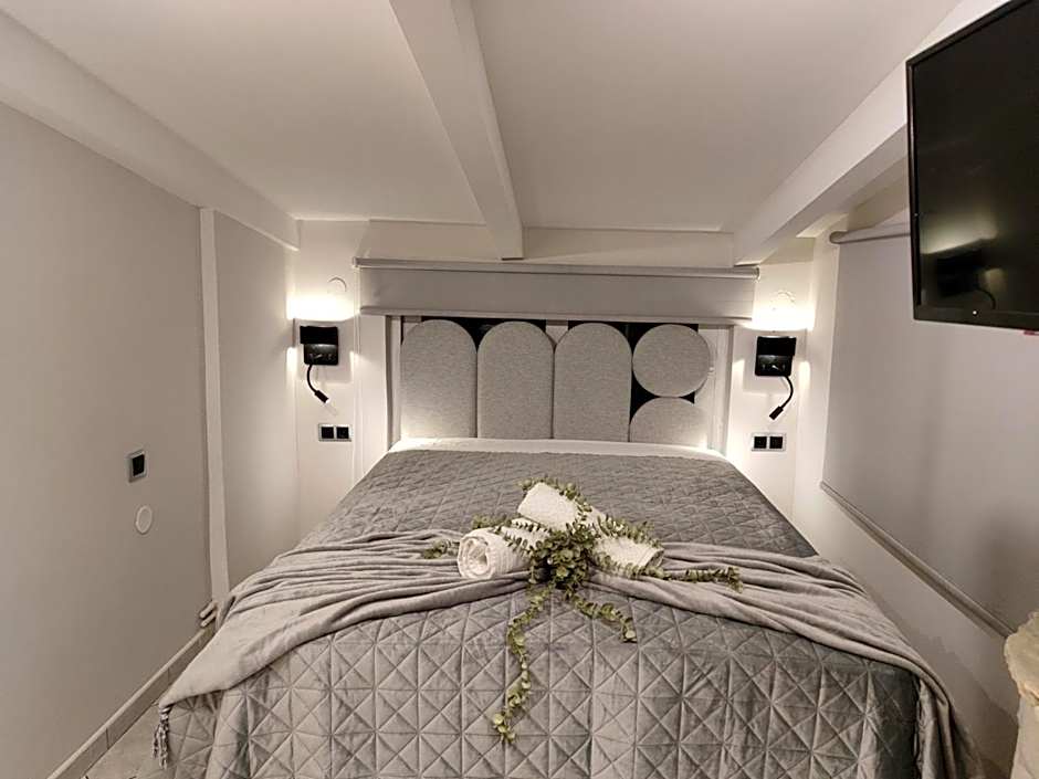 Vacations in Patra Studios