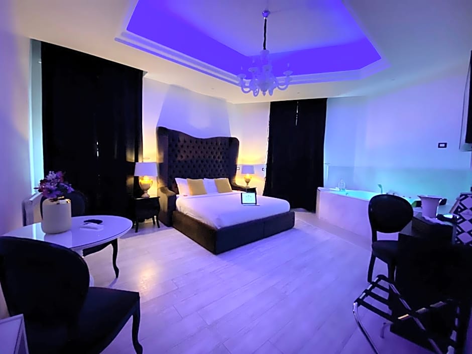 Escape Luxury Suite - CA Domus Collection