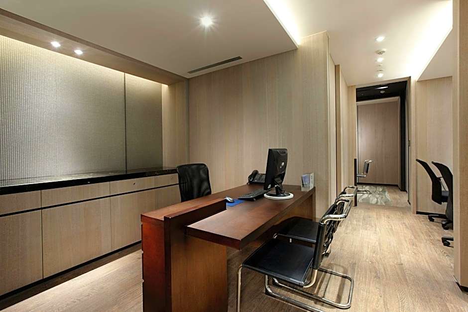 Sheraton Grand Taipei Hotel