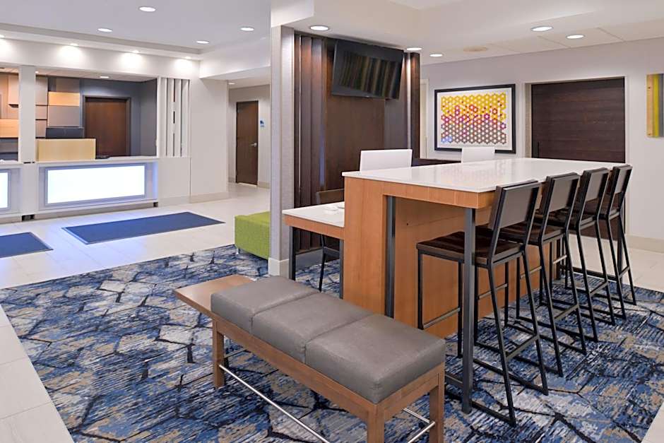Holiday Inn Express Wixom By IHG