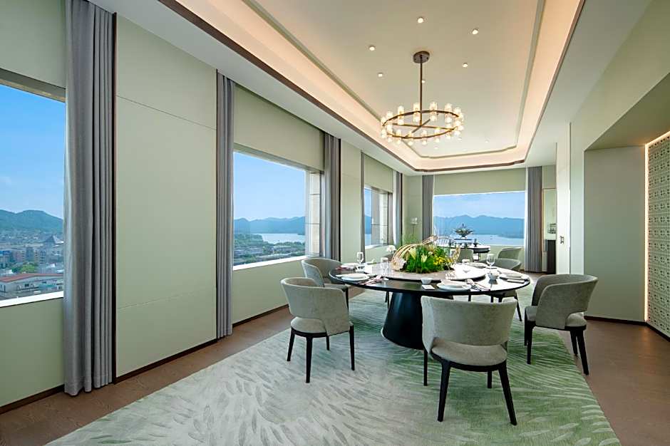 Xinqiao Hotel