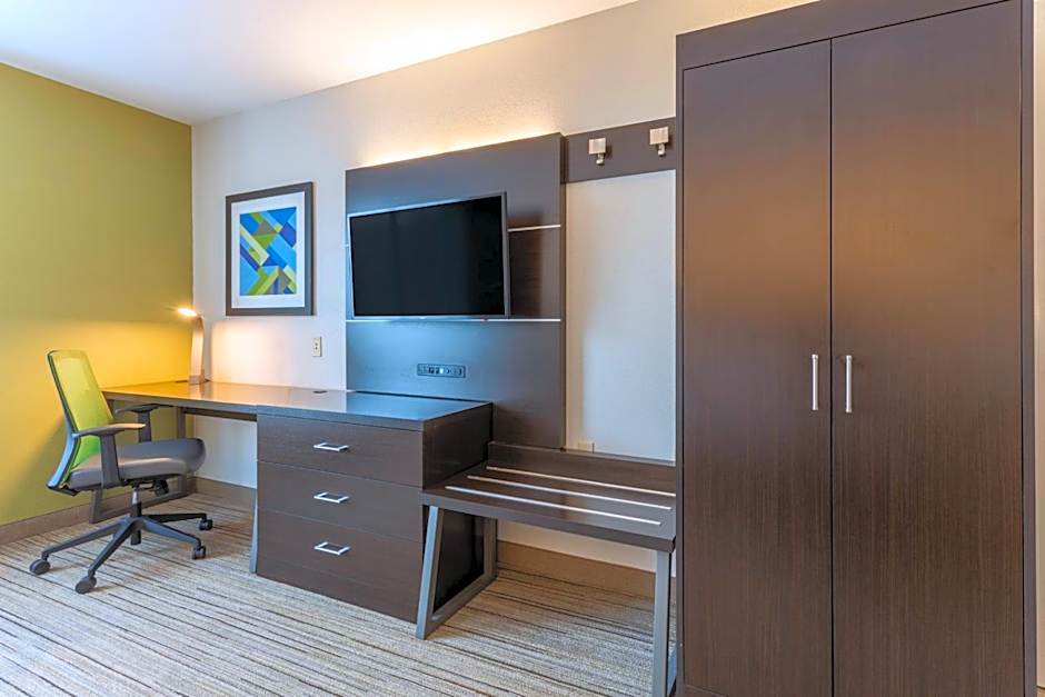 Holiday Inn Express & Suites White Haven-Lake Harmony By IHG