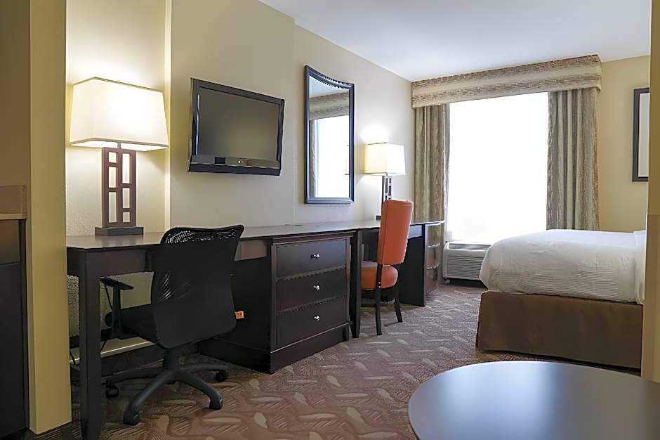Best Western Plus Augusta North Inn & Suites