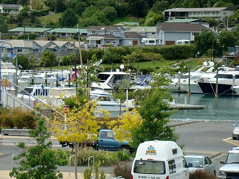 Harbour View Motel