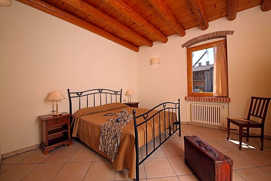 Residence Borgo Mondragon