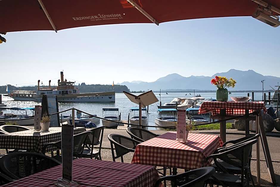 Sieben Zimmer am See