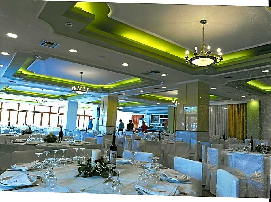 Verdelis Inn
