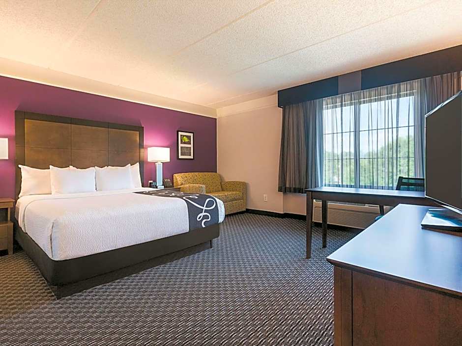 La Quinta Inn & Suites by Wyndham Atlanta Alpharetta