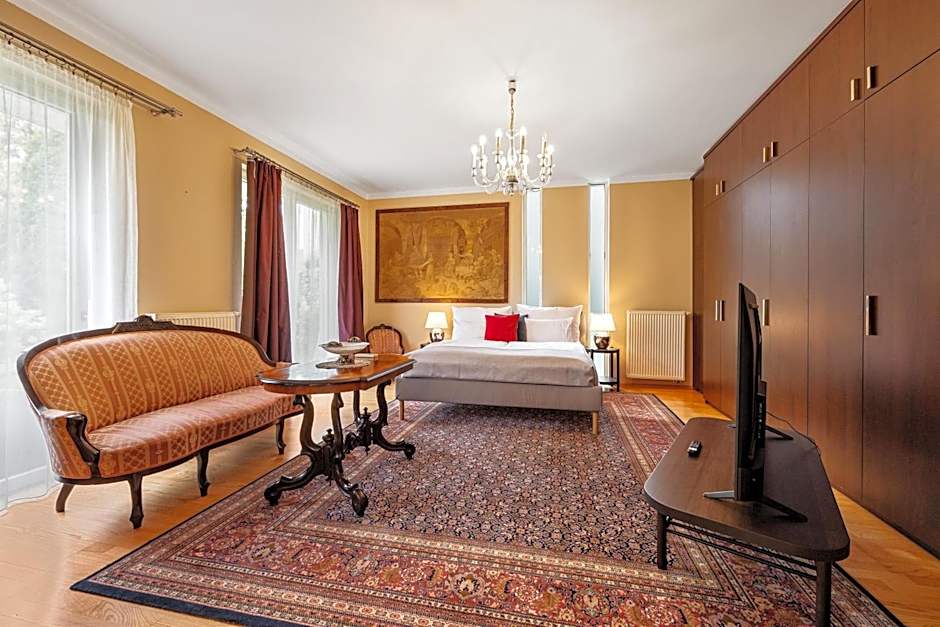 Hotel Antares