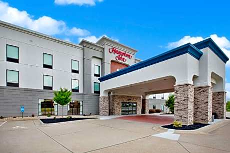 Hampton Inn By Hilton Clinton