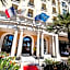 Hôtel Le Royal Promenade des Anglais