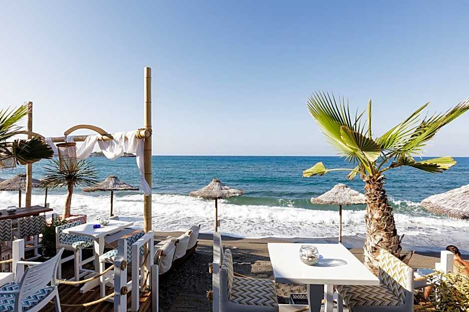 Kahlua Hotel & Suites