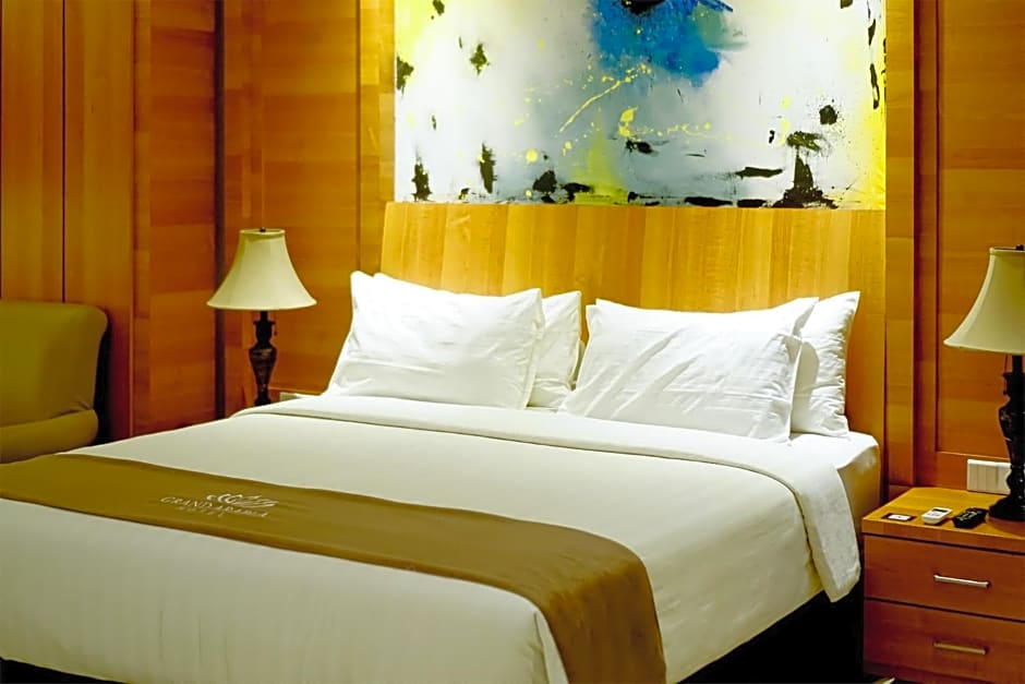 Portola Grand Arabia Hotel