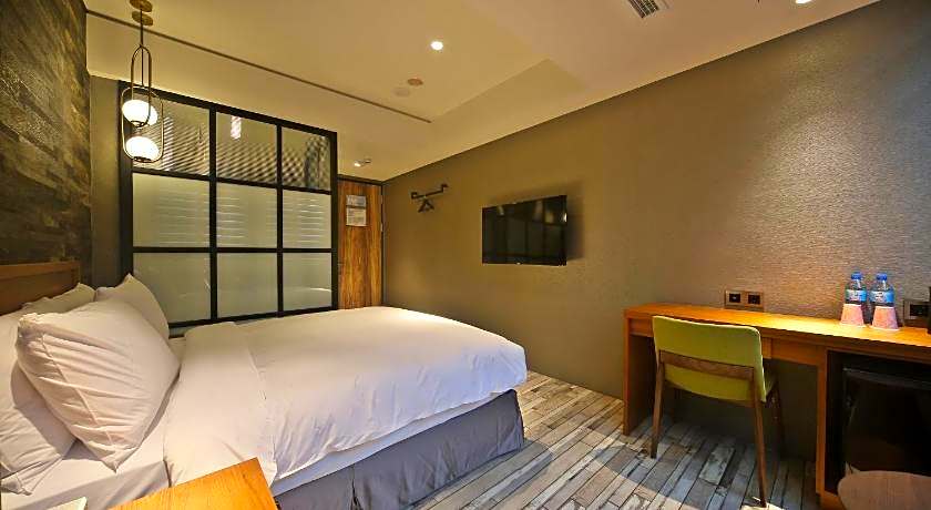 Micro Hotel
