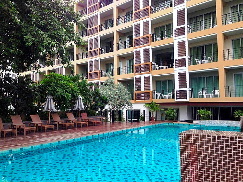August Suites