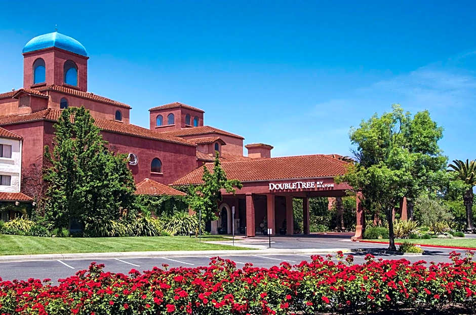DoubleTree By Hilton Hotel Sonoma Wine Country